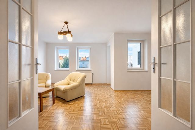 Mieszkanie 2-pokojowe Kraków Bronowice, ul. Eljasza Walerego Radzikowskiego. Zdjęcie 1