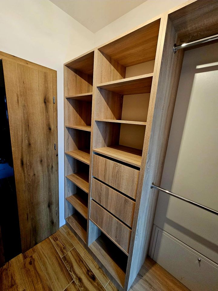 dom wolnostojący, 5 pokoi Ślesin Działki, Różopole ul. Krokusowa. Zdjęcie 3