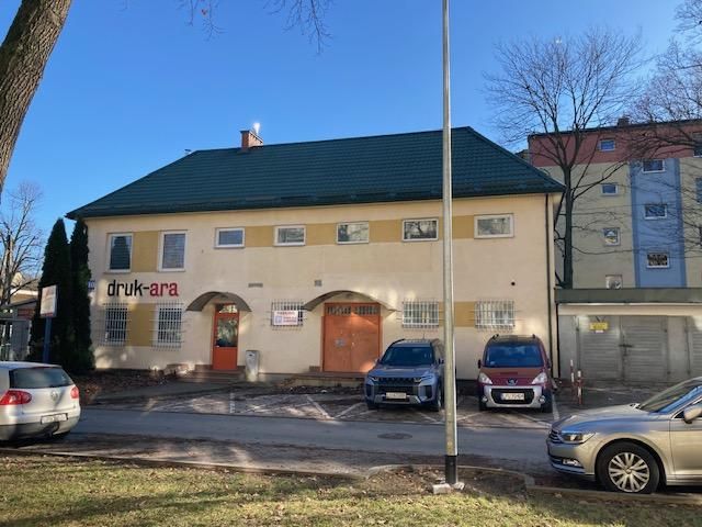 Nieruchomość komercyjna na sprzedaż bez pośredników
ul. Cypriana Kamila Norwida
Puławy Centrum