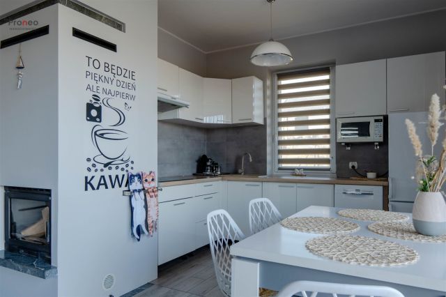 dom wolnostojący, 3 pokoje Brzezie. Zdjęcie 16