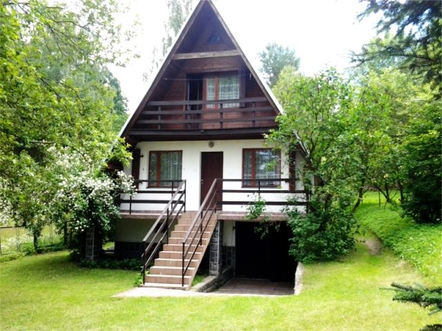 dom letniskowy, 4 pokoje Bukowa Góra. Zdjęcie 1