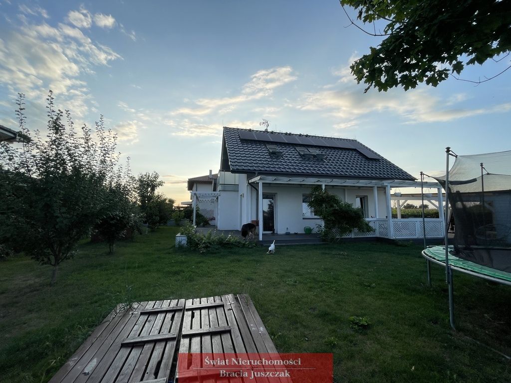 dom wolnostojący, 5 pokoi Żerniki Wrocławskie. Zdjęcie 3