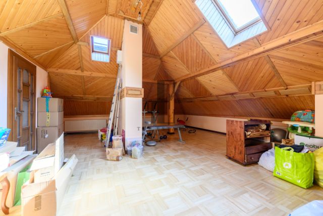 dom wolnostojący, 9 pokoi Podkowa Leśna. Zdjęcie 14