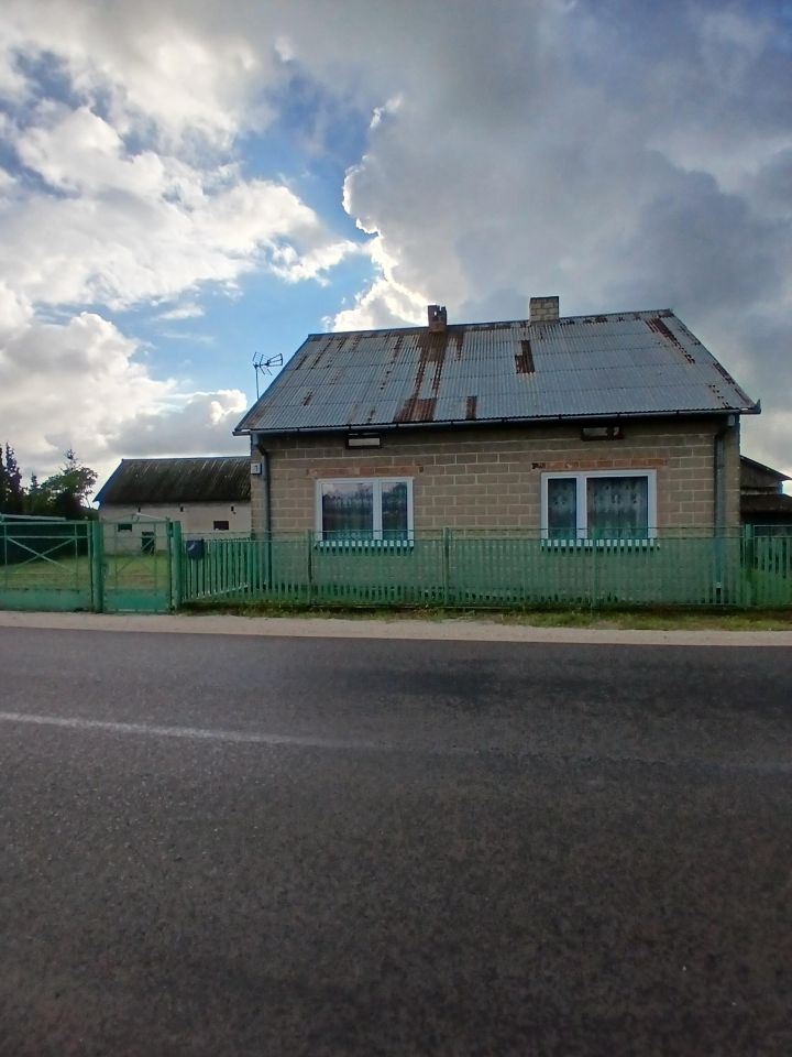 dom wolnostojący, 3 pokoje Okna Czarne