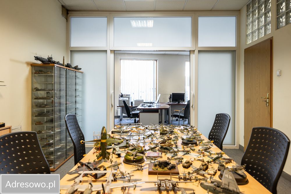 Lokal Kraków Zwierzyniec, ul. Emaus. Zdjęcie 7