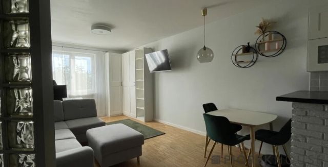 Mieszkanie 2-pokojowe Warszawa Białołęka, ul. Mikołaja Trąby. Zdjęcie 2