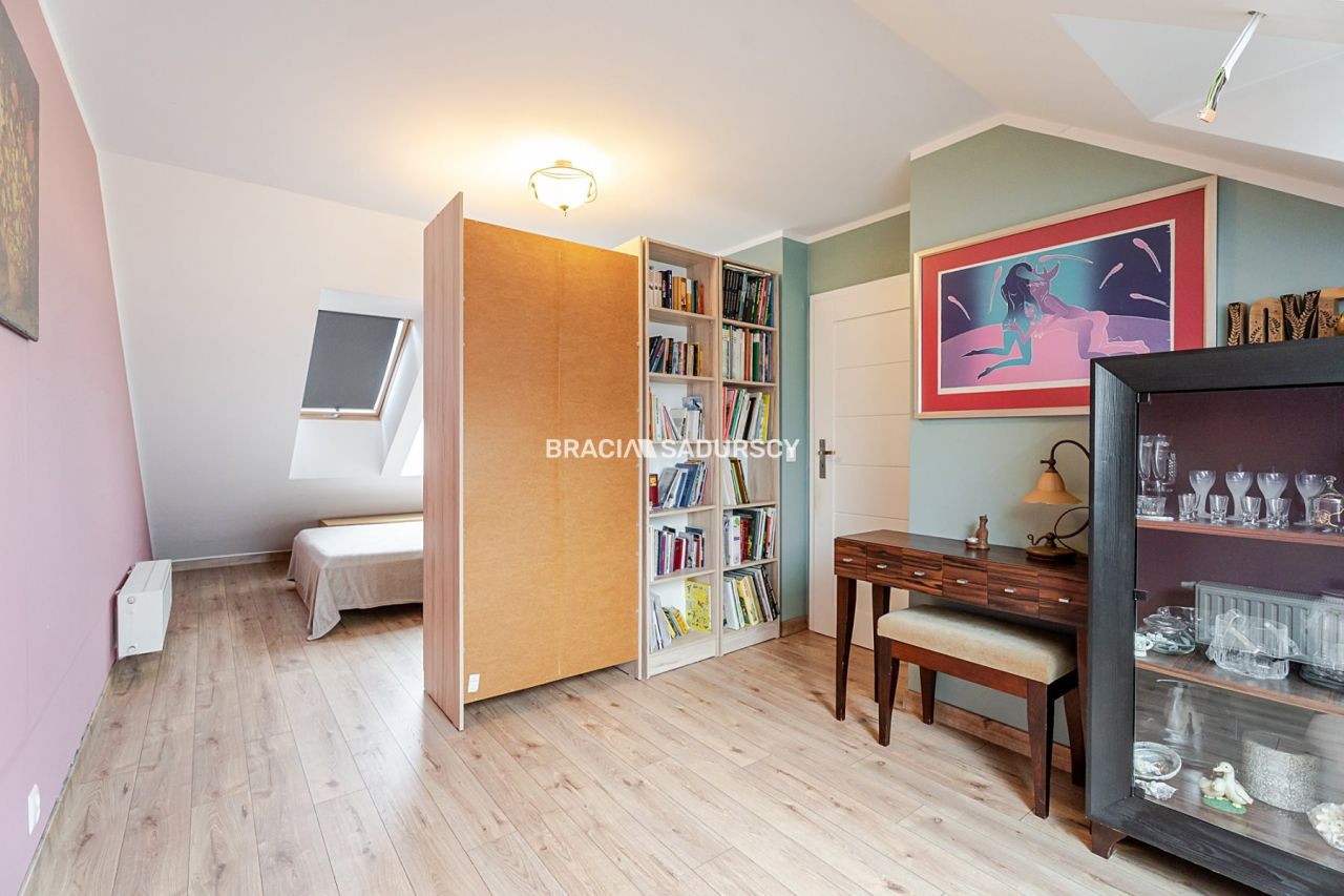 Mieszkanie 3-pokojowe Kraków Swoszowice, ul. Leona Petrażyckiego. Zdjęcie 34