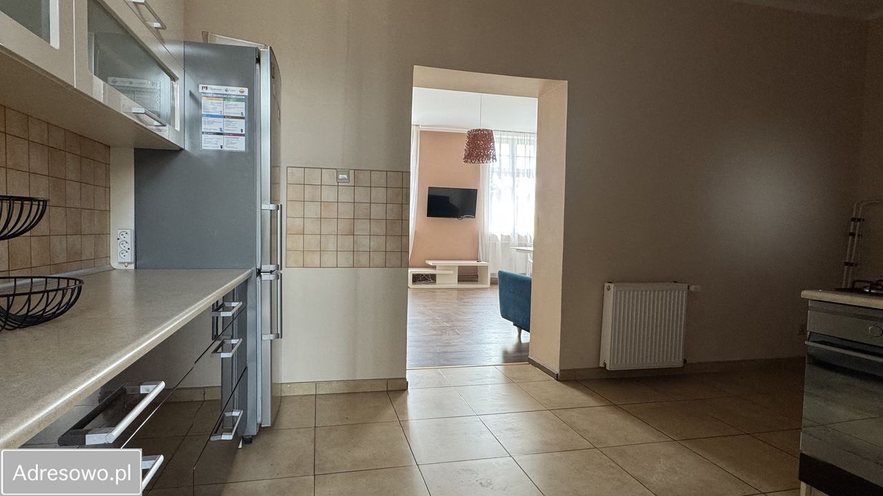 Mieszkanie 3-pokojowe Gniezno, ul. ks. Prym. Macieja Łubieńskiego. Zdjęcie 4