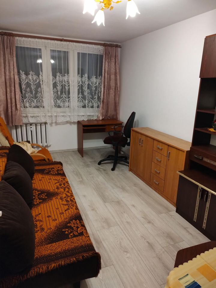 Pokój Wrocław Różanka, ul. Bezpieczna. Zdjęcie 1