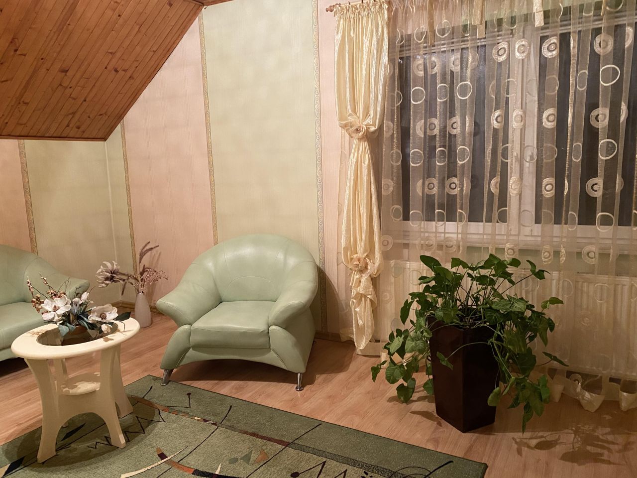 dom wolnostojący, 7 pokoi Szadów Pański. Zdjęcie 8