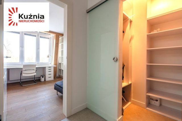 Mieszkanie 3-pokojowe Warszawa Śródmieście, ul. Adolfa Suligowskiego. Zdjęcie 21