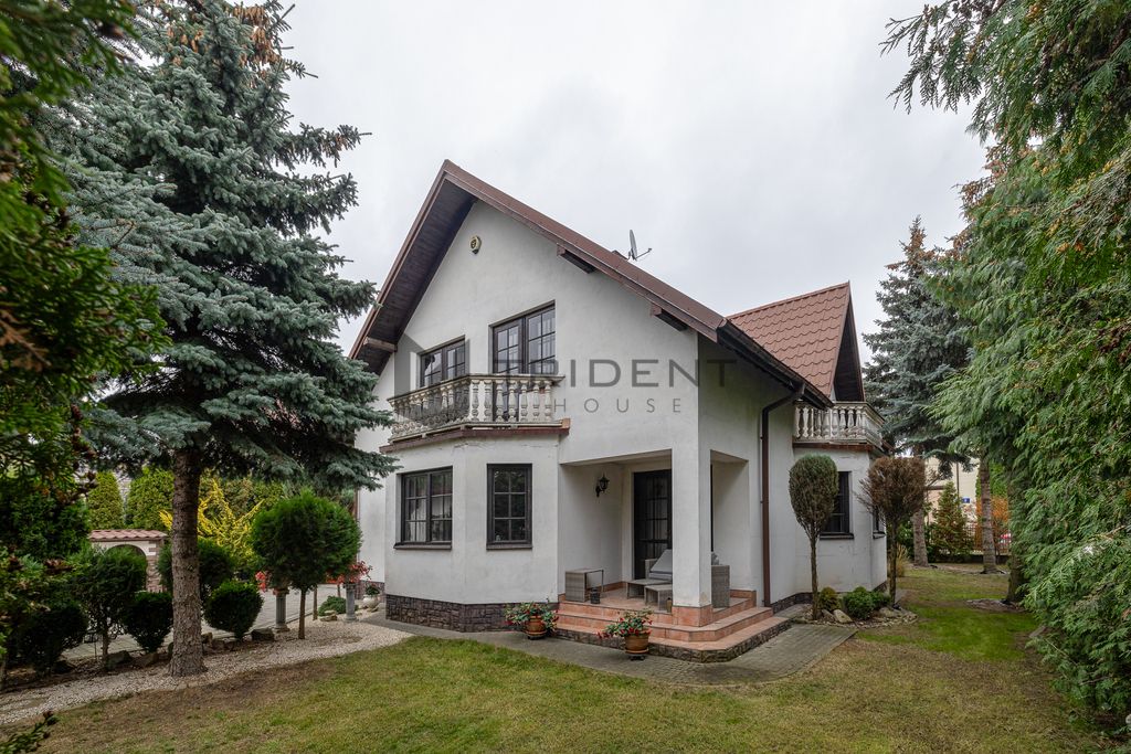 dom wolnostojący, 8 pokoi Marki, ul. Opolska. Zdjęcie 3