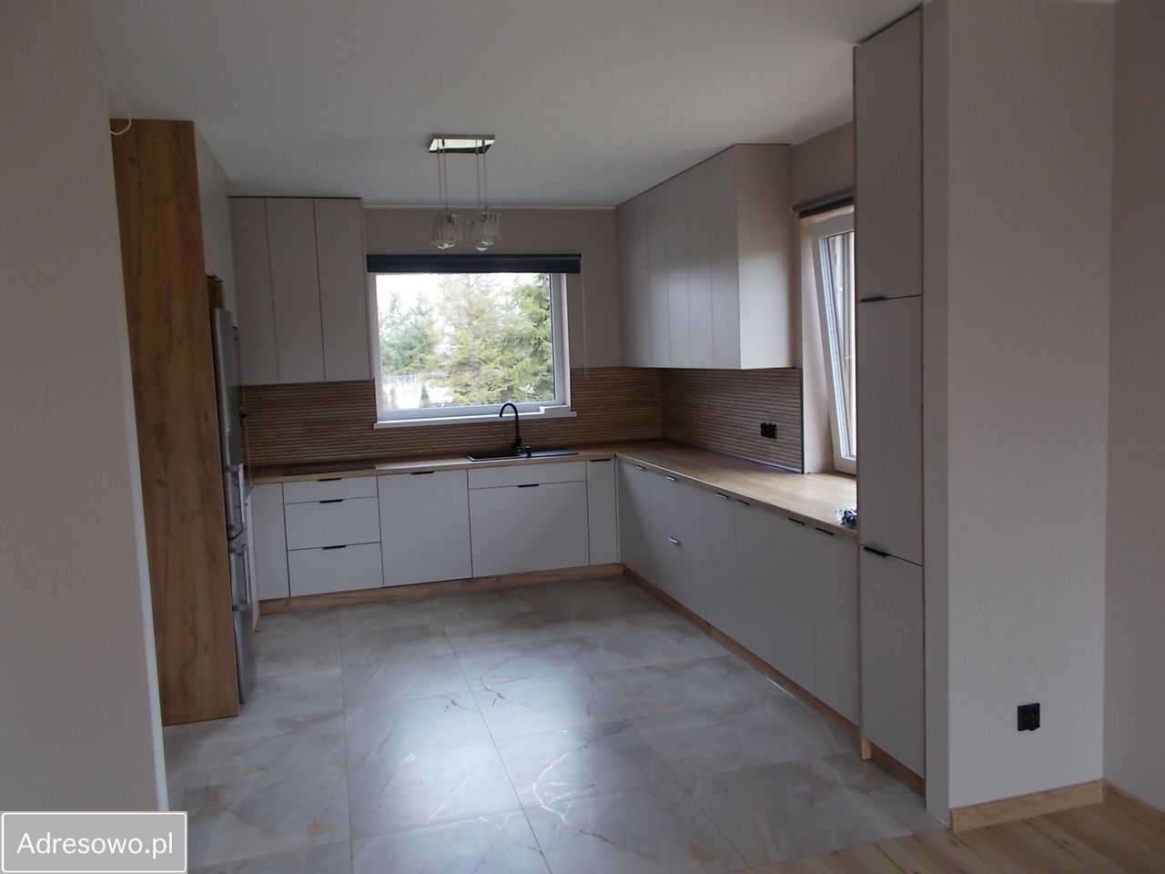 dom wolnostojący, 8 pokoi Dobieszków, ul. Miła. Zdjęcie 10