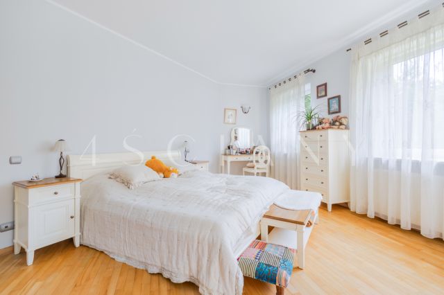 dom wolnostojący, 6 pokoi Henryków-Urocze. Zdjęcie 10