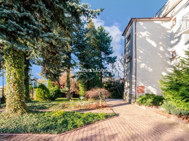 dom wolnostojący, 7 pokoi Chorowice, ul. Adama Doboszyńskiego. Zdjęcie 2