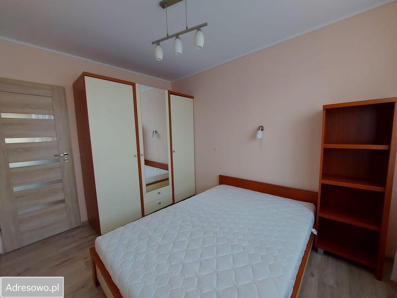 Mieszkanie 3-pokojowe Żory Śródmieście, al. Wojska Polskiego. Zdjęcie 3