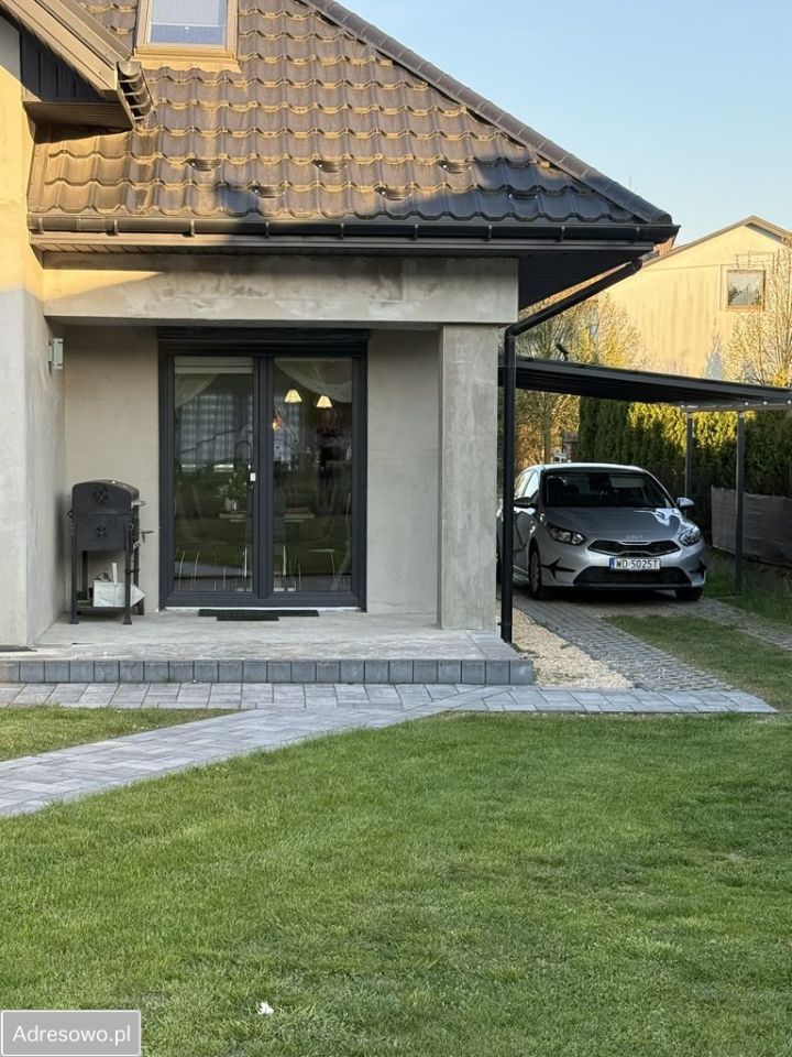 dom wolnostojący, 7 pokoi Lelów, ul. por. Werbińskiego. Zdjęcie 16