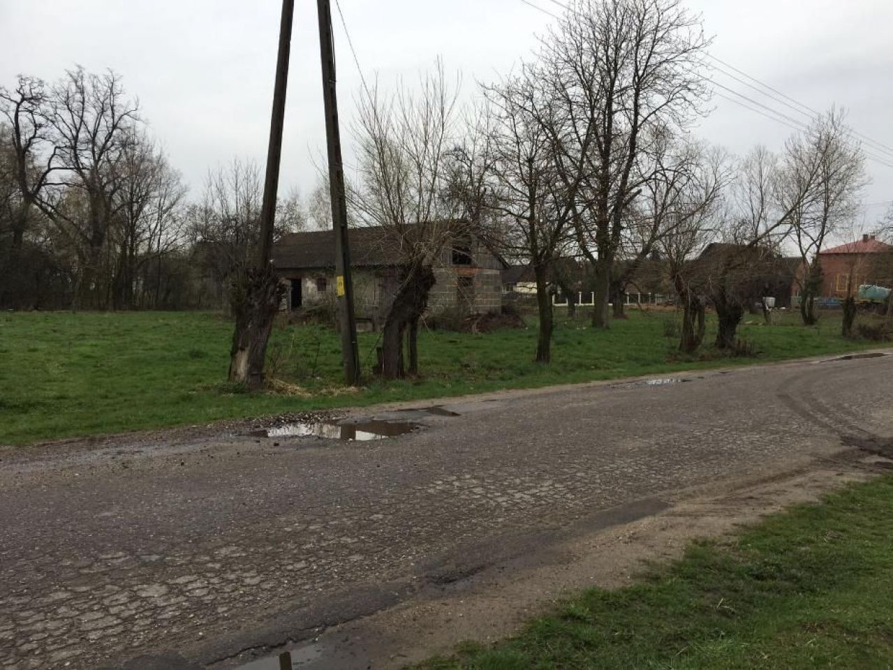 Działka budowlana Gronów. Zdjęcie 4