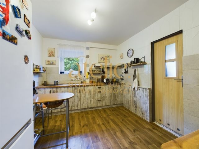 dom wolnostojący, 9 pokoi Kamień, ul. Kieleńska. Zdjęcie 11