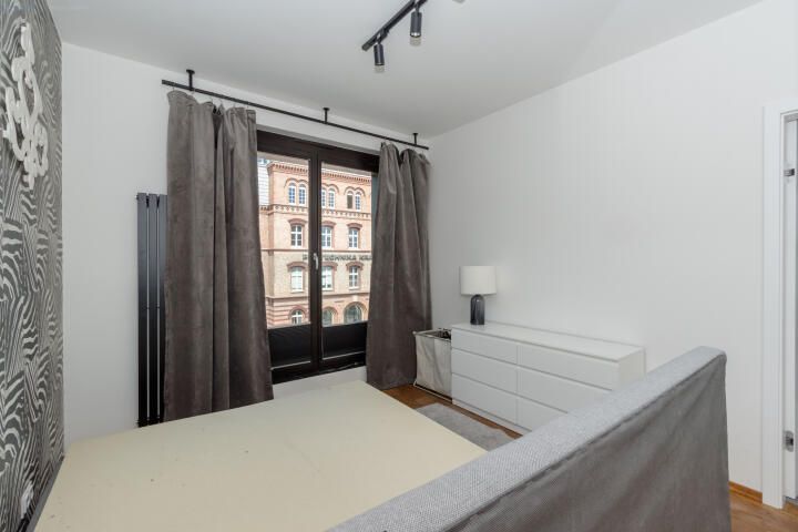 Mieszkanie 2-pokojowe Kraków Stare Miasto, ul. Szlak. Zdjęcie 11