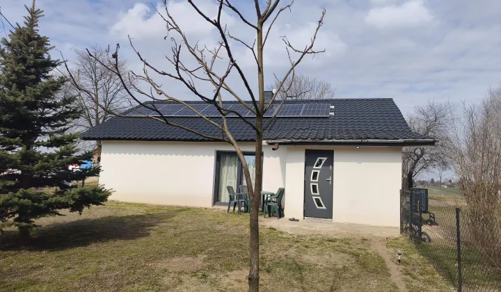 dom wolnostojący, 3 pokoje Nieledew Kąty