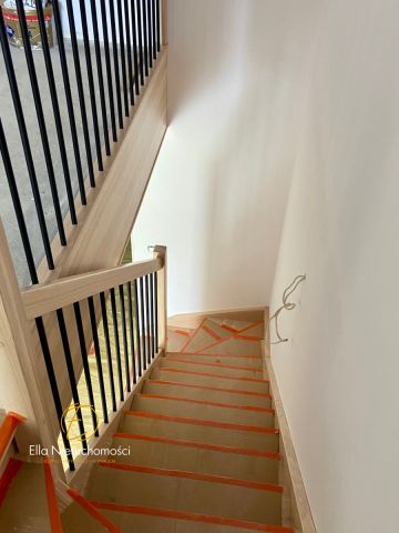 dom szeregowy, 4 pokoje Legnica, ul. Spokojna. Zdjęcie 13