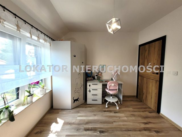 bliźniak, 5 pokoi Piła. Zdjęcie 22