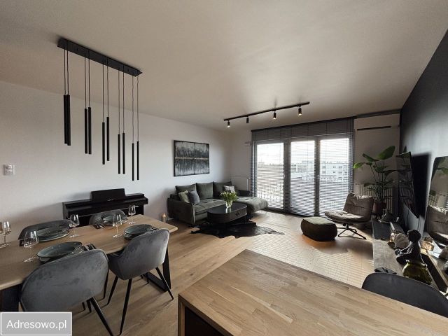 Mieszkanie 3-pokojowe Warszawa Wola, ul. Redutowa. Zdjęcie 1