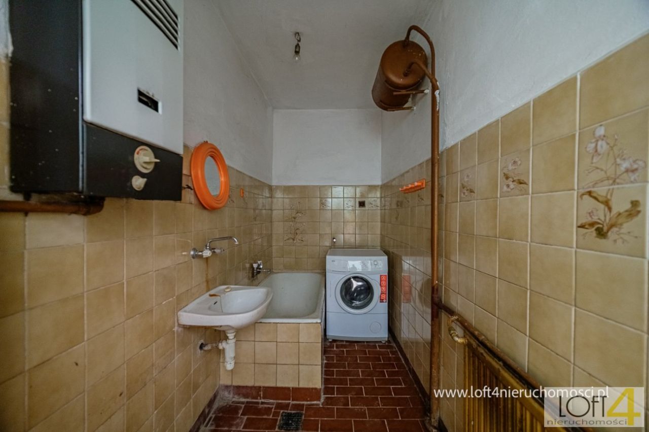 dom wolnostojący, 4 pokoje Zwiernik. Zdjęcie 13