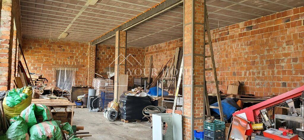 Hala/magazyn Zajączków. Zdjęcie 12