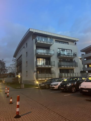 Mieszkanie 3-pokojowe Szeligi, ul. Brzozowa. Zdjęcie 1