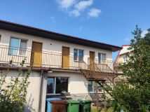 dom wolnostojący, 19 pokoi Sianożęty, ul. Kwiatowa. Zdjęcie 2