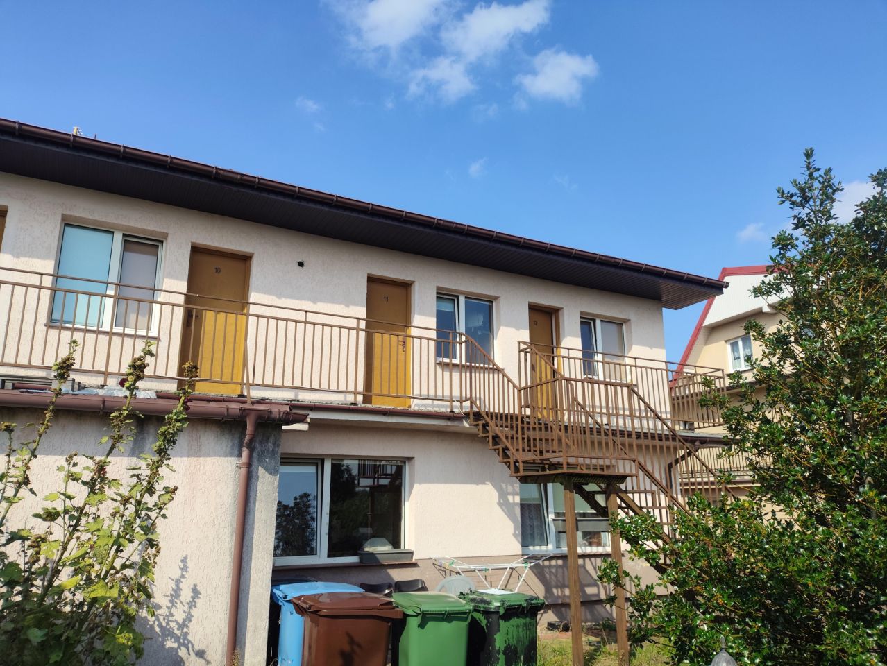 dom wolnostojący, 19 pokoi Sianożęty, ul. Kwiatowa. Zdjęcie 3