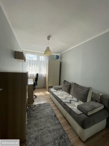 Mieszkanie 3-pokojowe Przasnysz, ul. Osiedlowa. Zdjęcie 1