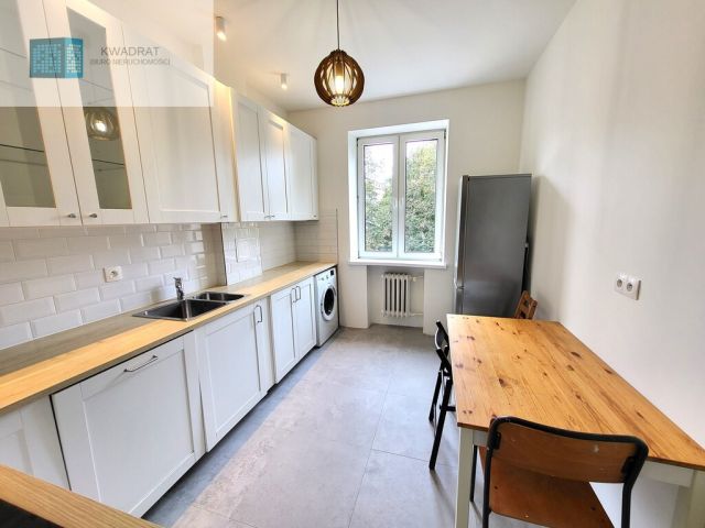 Mieszkanie 4-pokojowe Łódź Bałuty, ul. Młynarska. Zdjęcie 1