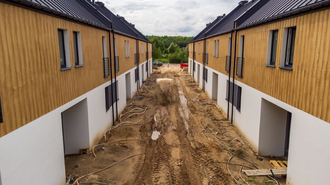 dom szeregowy, 4 pokoje Klepacze, ul. Wodociągowa. Zdjęcie 2
