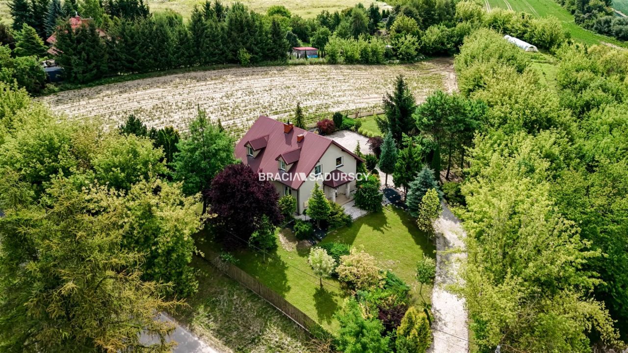 dom wolnostojący, 6 pokoi Gnatowice. Zdjęcie 32