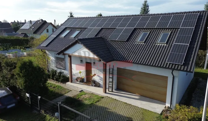 dom wolnostojący, 6 pokoi Chrząstowice