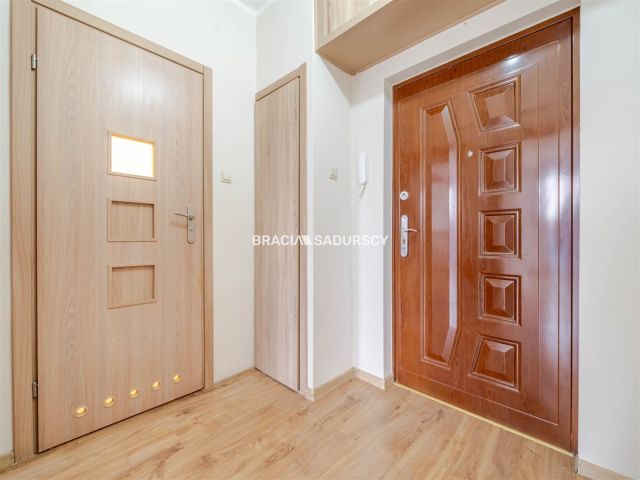 Mieszkanie 2-pokojowe Kraków Nowa Huta, os. Kolorowe. Zdjęcie 11