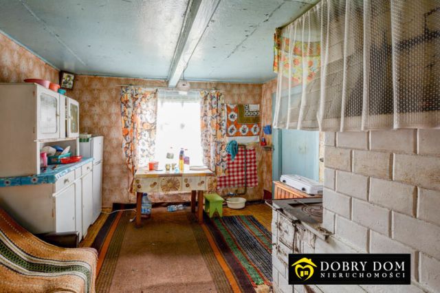 dom wolnostojący, 1 pokój Łosinka. Zdjęcie 2