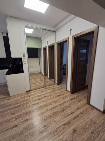 Mieszkanie 3-pokojowe Śliwniki, ul. Jabłonkowa. Zdjęcie 22