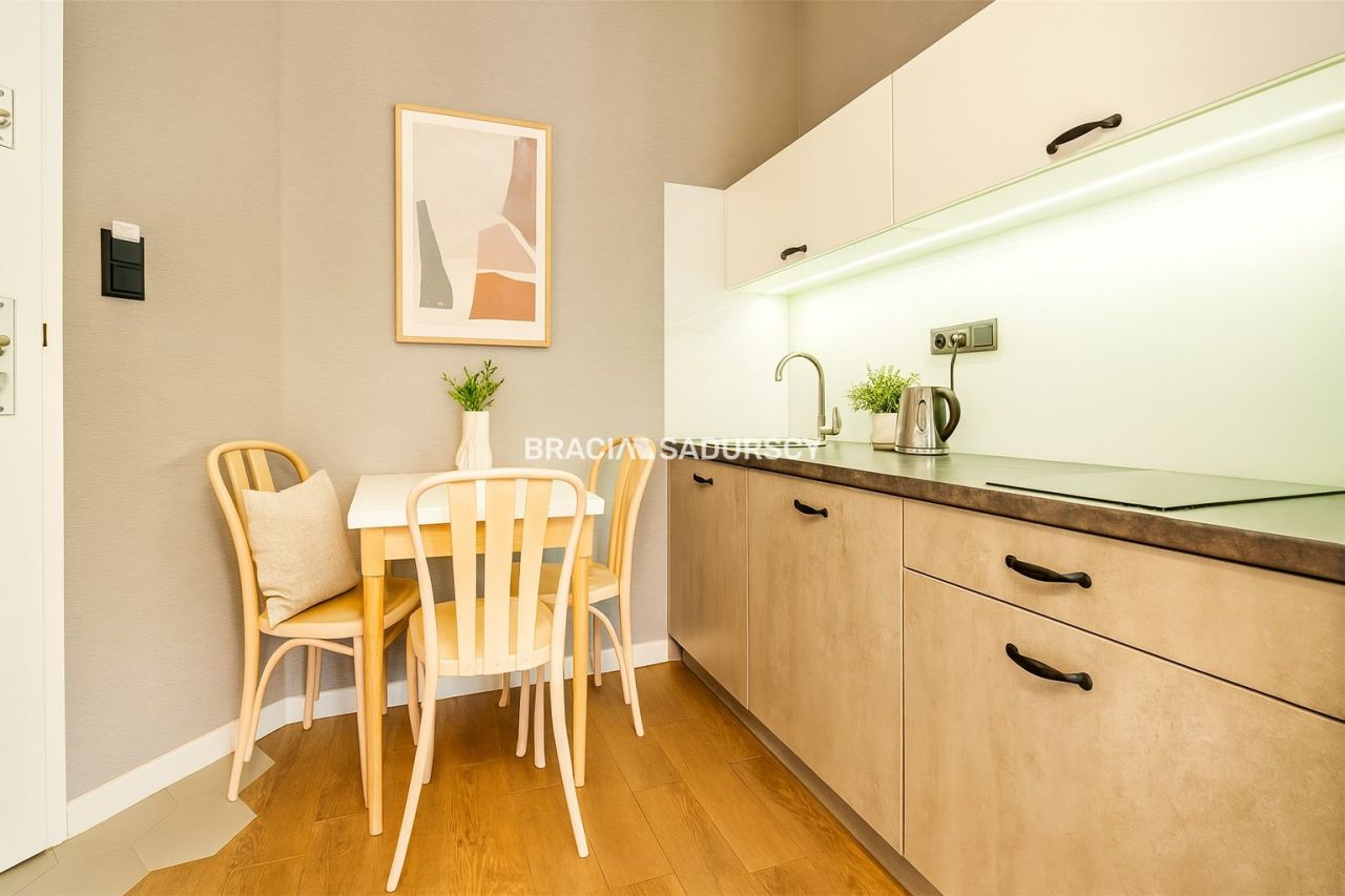 Mieszkanie 3-pokojowe Kraków Śródmieście, al. Zygmunta Krasińskiego. Zdjęcie 8