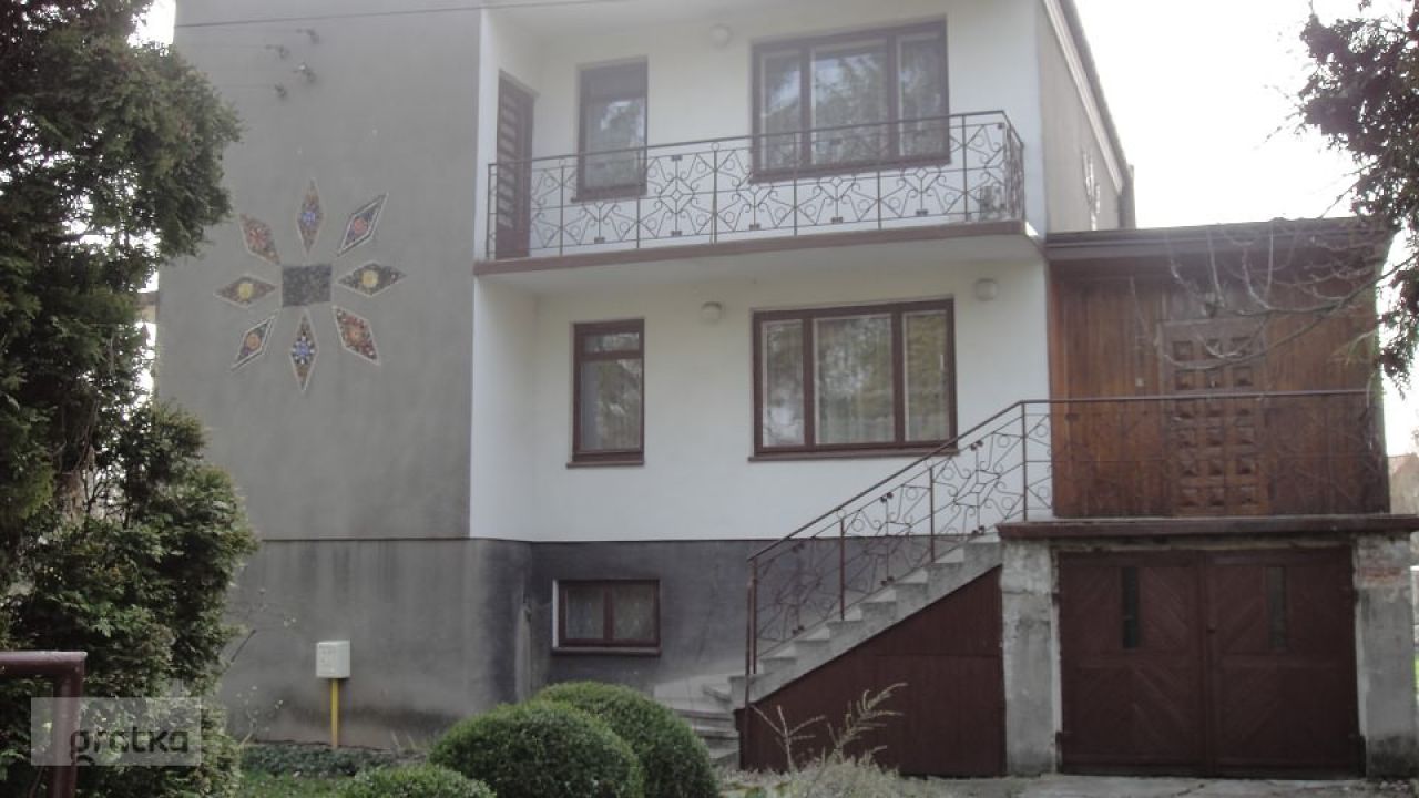 dom wolnostojący, 6 pokoi Piotrków Trybunalski, ul. Franciszka Żwirki