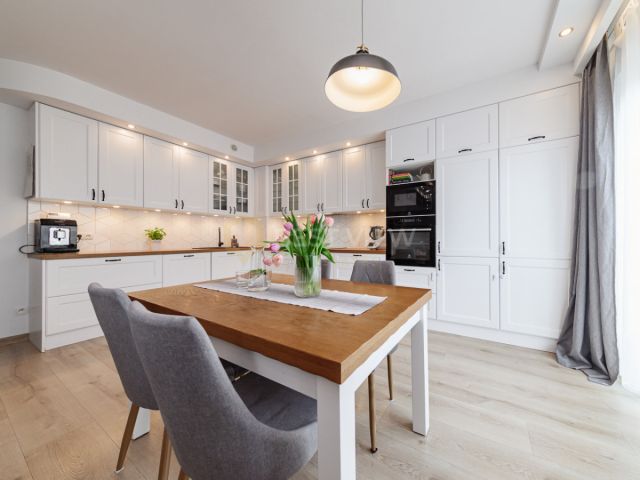 Mieszkanie 5-pokojowe Wola Mrokowska, ul. Zachodnia. Zdjęcie 1