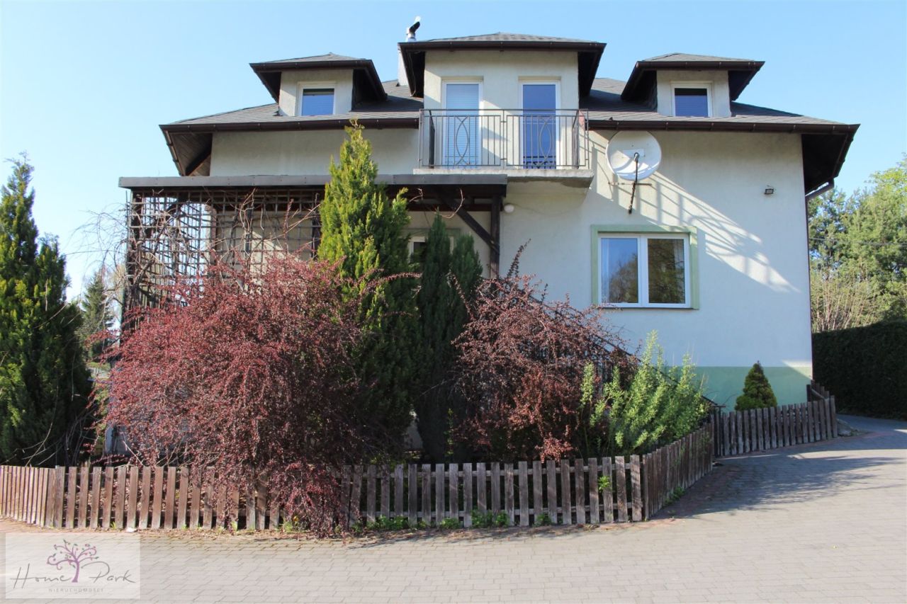 dom wolnostojący, 4 pokoje Łódź Górna