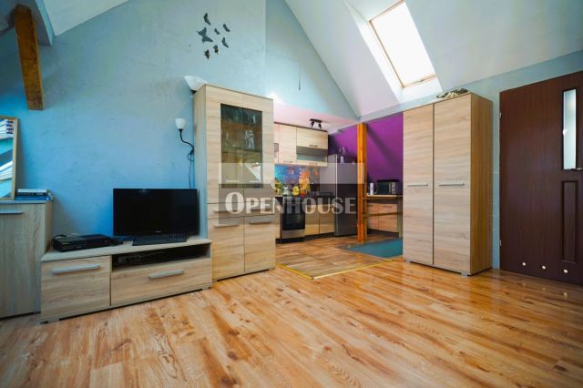 dom szeregowy, 7 pokoi Retków. Zdjęcie 10