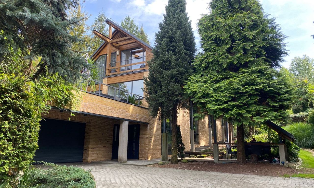 dom wolnostojący, 5 pokoi Kraków Krowodrza, ul. Zakamycze