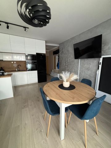 Mieszkanie 3-pokojowe Ełk, ul. Adama Asnyka. Zdjęcie 1