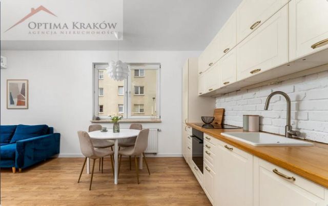 Mieszkanie 3-pokojowe Kraków Podgórze, ul. Myśliwska. Zdjęcie 1