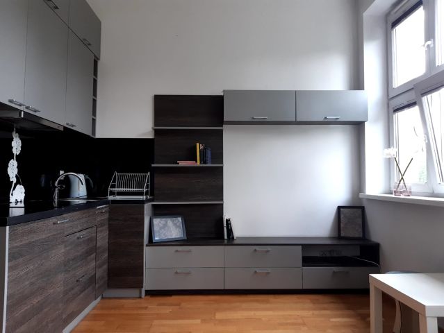 Mieszkanie 1-pokojowe Kraków Piasek, al. Adama Mickiewicza. Zdjęcie 4